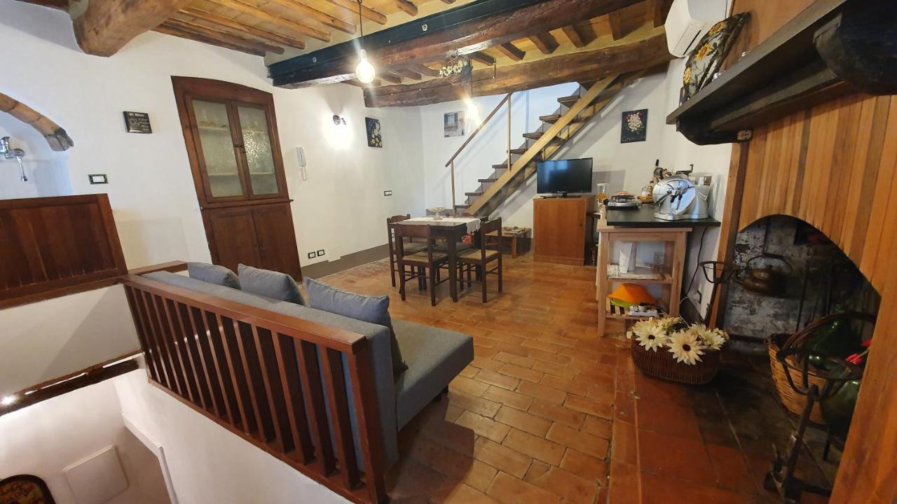 Civitella Del LagoLe Casette Di Civitella- La Casa Di Rolando E Ginaアパートメント エクステリア 写真